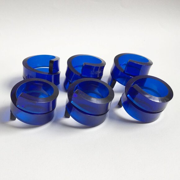 Postmodern Blue Transparent Lucite Plastic Double Twist Spiral Napkin Rings 6pcs - Picture 1 of 6